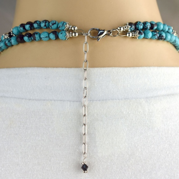 "HP" Matrix Turquoise Running Horse Necklace Set - Picture 3 of 4